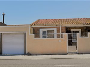 3 Bed House in Beacon Valley