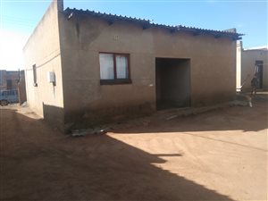 2 Bed House in Tsakane