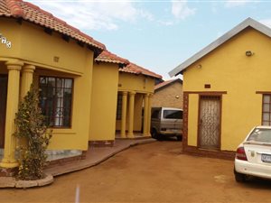 3 Bed House in Evaton West