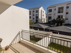 3 Bed Apartment in Greenstone Hill