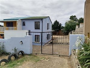 3 Bed House in Newlands East