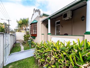 4 Bed House in Nahoon