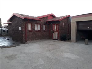3 Bed House in Kwa Thema