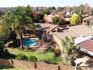 4 Bed House in Dowerglen