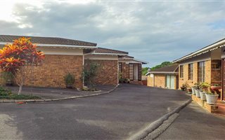 3 Bedroom Townhouse in Uvongo