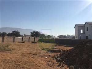 1103 m² Land available in Melodie