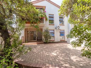 3 Bed Apartment in Victory Park