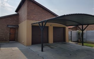 3 Bedroom House in Waterkloof