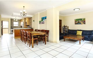 3 Bedroom Townhouse in Fairmount