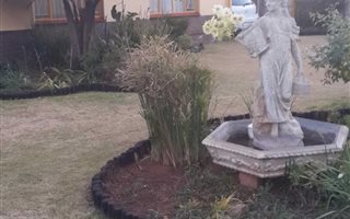 3 Bedroom House in East Geduld