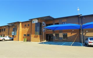 334 m² Office Space in Waterval East