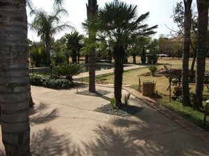 7 Bed House in Irene Glen Estate