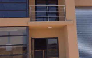 165 m² Industrial space in Olifantsfontein