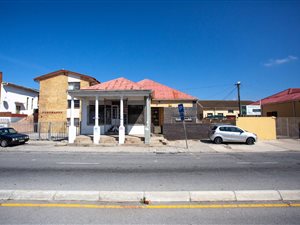 Retail space in Sydenham