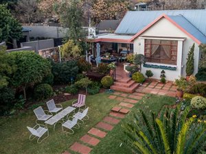 6 Bed House in Westcliff