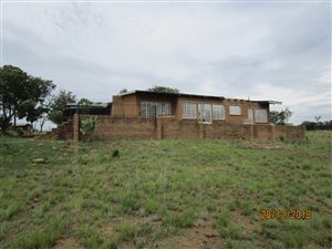 9.4 ha Farm in Rietfontein