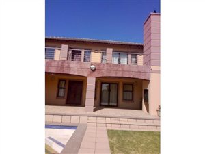 4 Bed House in Greenstone Hill