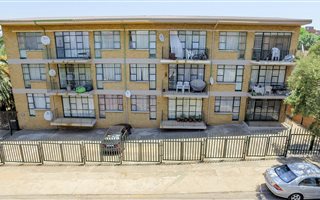 2 Bedroom Flat in Alberton