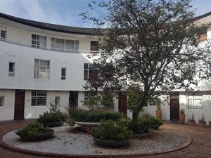 3 Bed Duplex in Bryanston