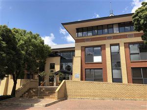 504 m² Commercial space in Weltevreden Park