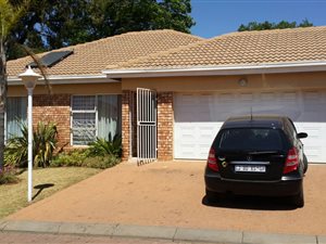 3 Bed Cluster in Pomona