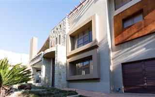 4 Bedroom House in Woodmead