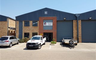 340 m² Industrial space in Hughes