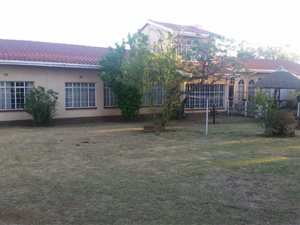 2 ha Land available in Mantevrede
