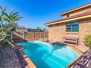 3 Bed House in Amandelsig