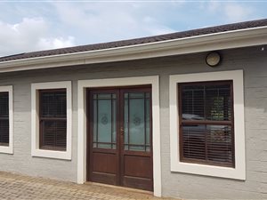 1 Bedroom Garden Cottage in Hillcrest Central