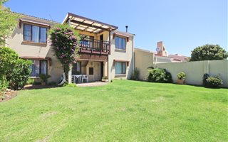 4 Bedroom House in Heather Park