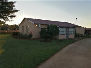 1.6 ha Farm in Randfontein