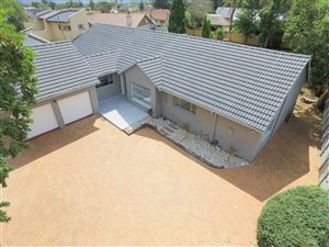 4 Bed House in Brackendowns