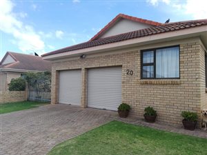 3 Bed Townhouse in Mossel Bay Central