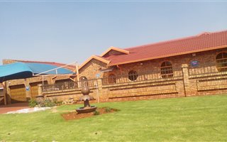 4 Bedroom House in Dalpark