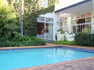 3 Bed Townhouse in Duxberry