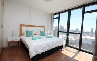 2 Bedroom Apartment in Zonnebloem