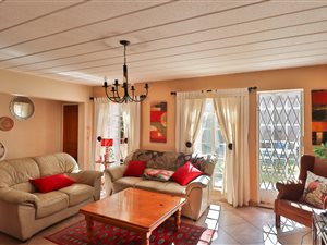 3 Bed Duplex in Edenglen