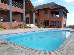 233 ha Farm in Oudtshoorn