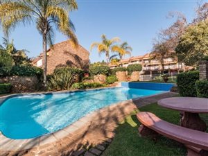 2 Bed Townhouse in Waterkloof