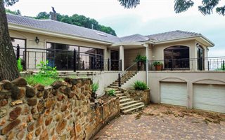 3 Bedroom House in Cyrildene