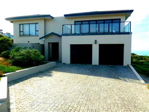4 Bed House in Pinnacle Point Golf Estate