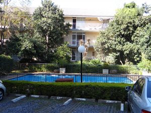 3 Bed Apartment in Lynnwood Glen