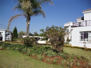 6 Bed House in Raslouw AH