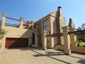 4 Bed House in Kyalami
