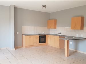 2 Bed Townhouse in Brakpan North