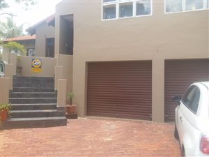 4 Bed House in Zwartkop