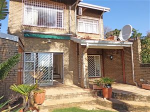 3 Bed Townhouse in Bedford Gardens