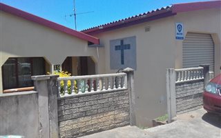 3 Bedroom House in Chatsworth Central