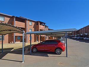 2 Bed Apartment in Kwaggasrand